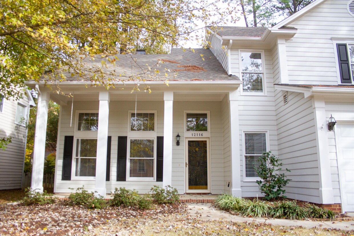 Primary Photo - 12116 Mabledon Ct