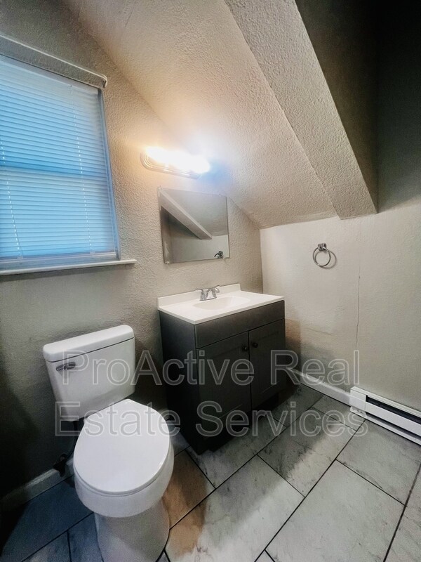 Foto del edificio - 809 Whitehead Ave