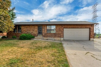 Building Photo - 2175 S 150 W