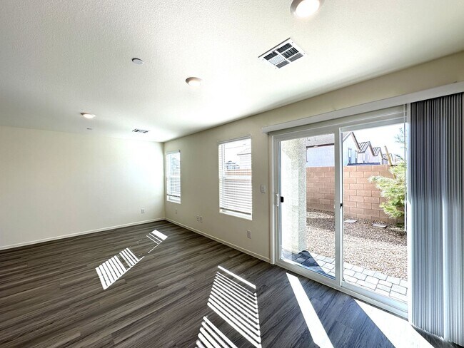 Foto del edificio - Ava 11 Decatur Pyle