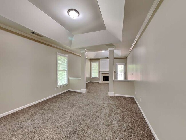 Foto del edificio - 9640 Eagles Landing Dr