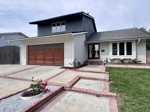 Building Photo - 3829 Hartung Ct