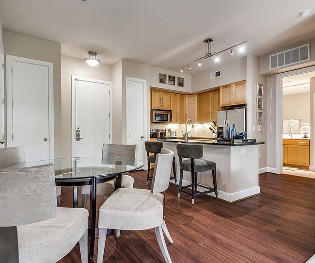 Photo - 800 Town and Country Blvd Apartment