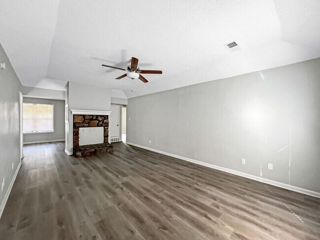 Foto del edificio - 4614 Sunnyslope Dr