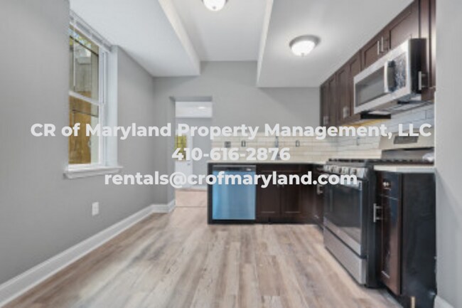Building Photo - WAITLIST APPLICATIONS ONLY