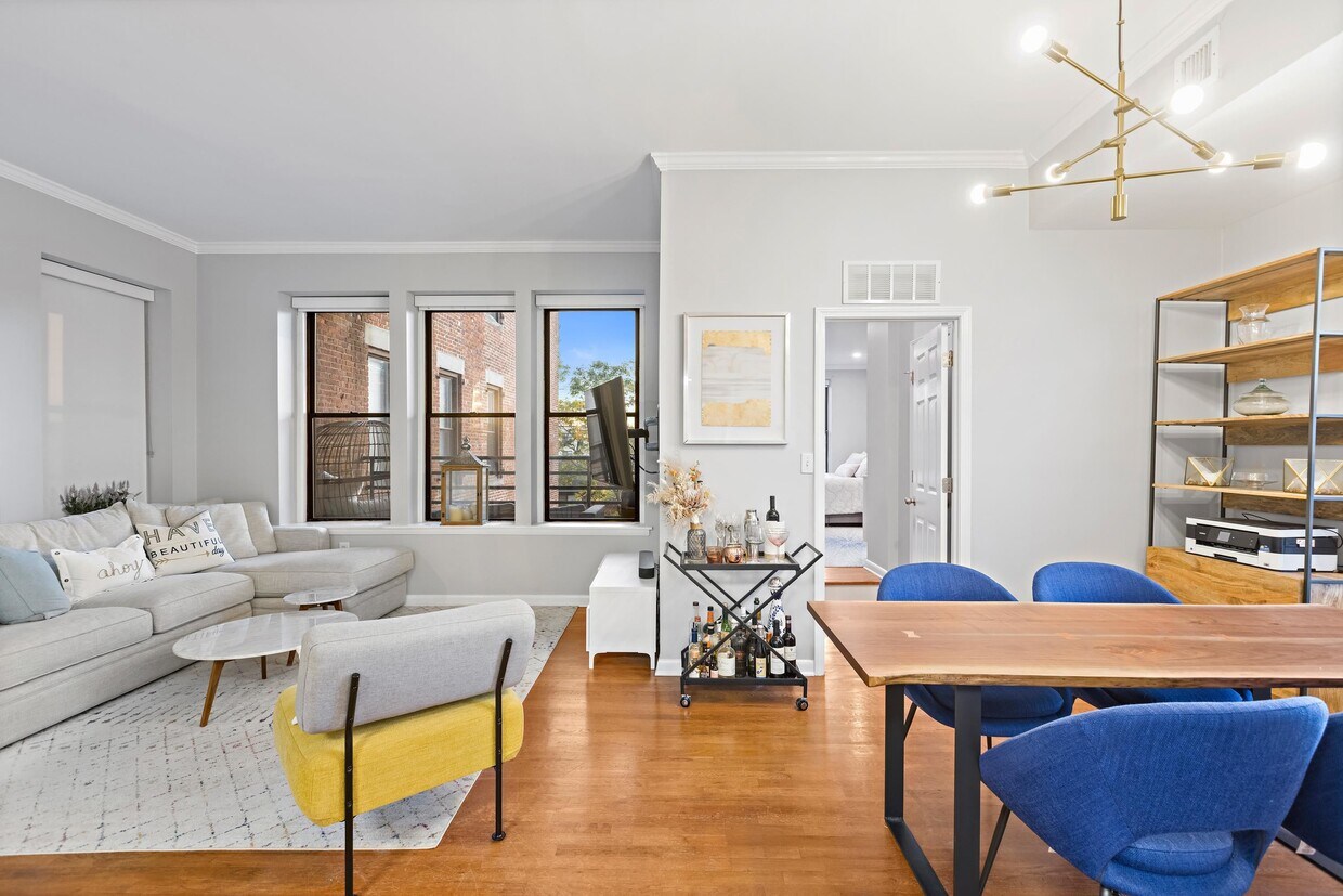 Foto principal - 187 Wayne St