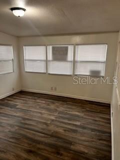 Building Photo - 1037 Maplewood St