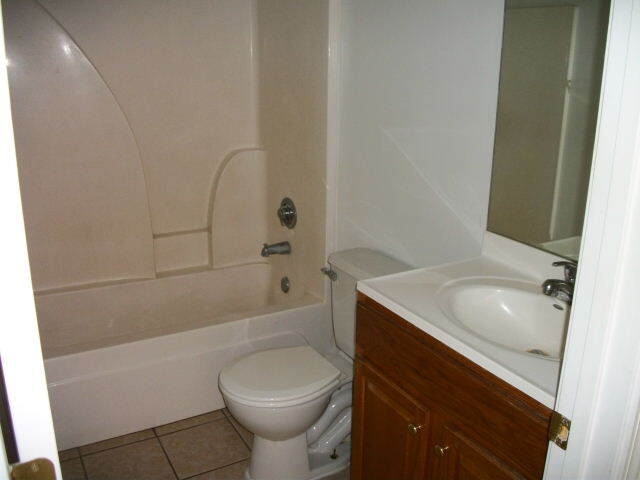 Building Photo - 14185 Northgate Dr