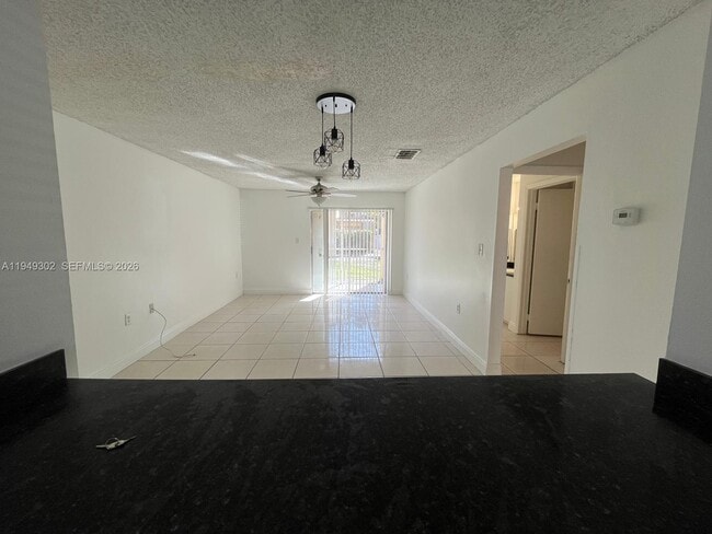Foto del edificio - 8028 SW 21st Ct