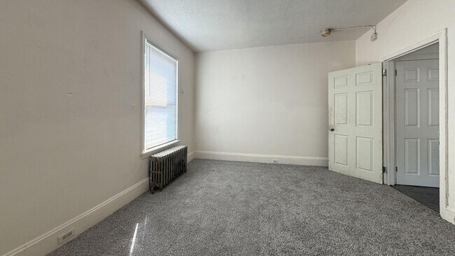Foto del edificio - 169 W Norris St
