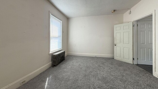 Building Photo - 169 W Norris St