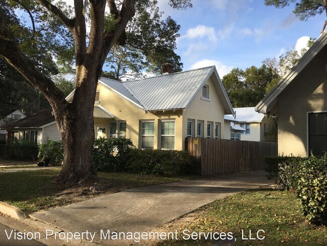 Building Photo - 3 br, 2 bath House - 2028 NW 3rd Ave