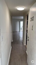 Building Photo - 1615 Meridian Ave