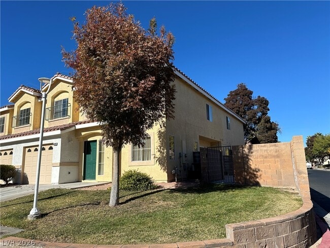 Building Photo - 6404 Sierra Diablo Ave