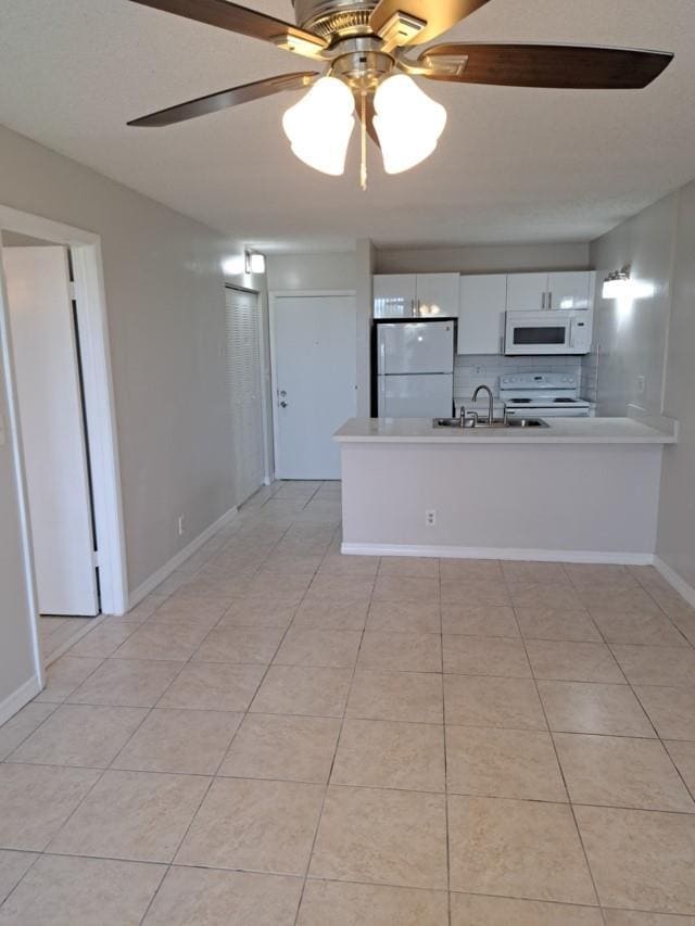 Building Photo - 2771 Riverside Dr