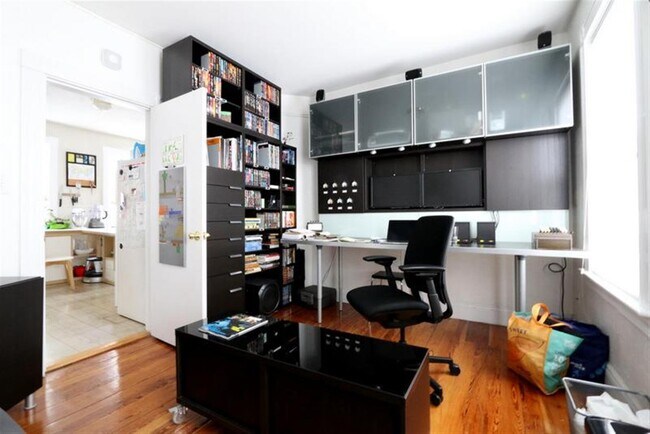 Foto del edificio - 71 Porter St