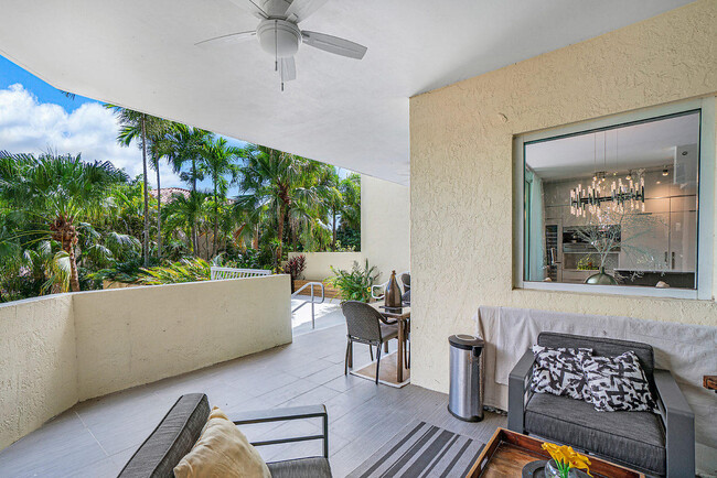 Building Photo - 500 SE Mizner Blvd