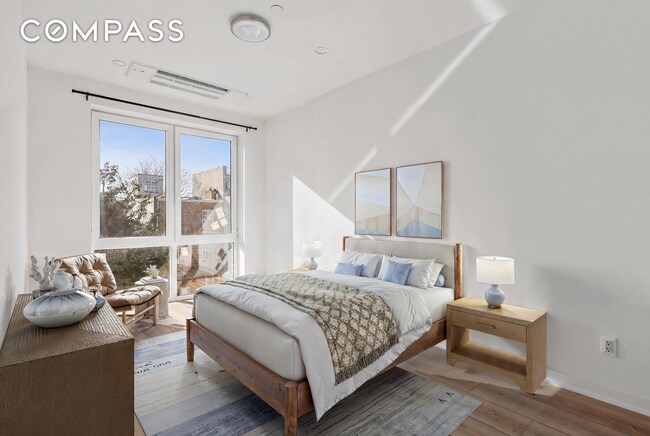 Foto del edificio - 176 12th St