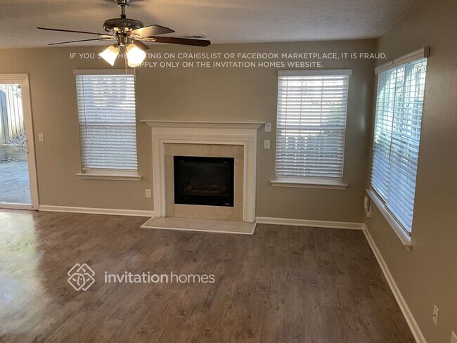 Foto del edificio - 208 Osmanthus Way