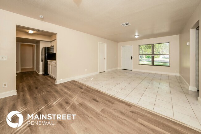 Foto del edificio - 586 Udell Ln