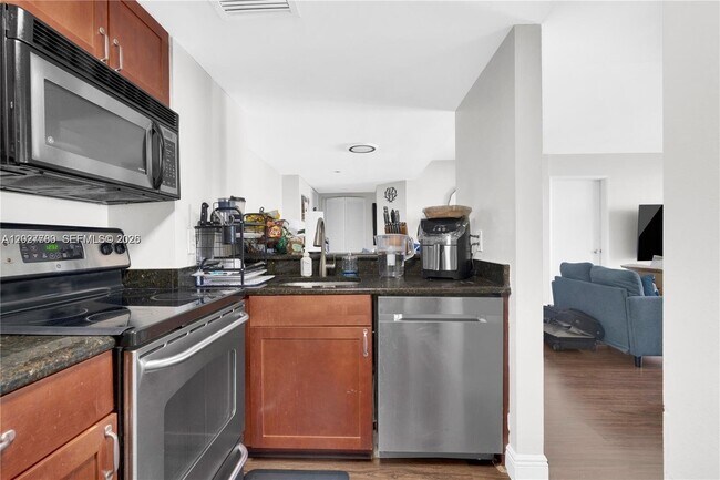 Foto del edificio - 770 Claughton Island Dr