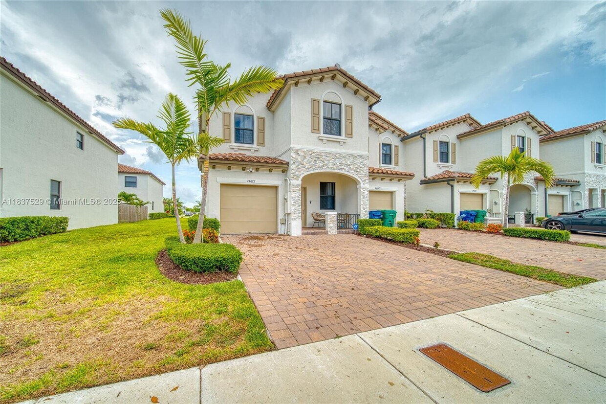 Primary Photo - 24675 SW 119th Pl