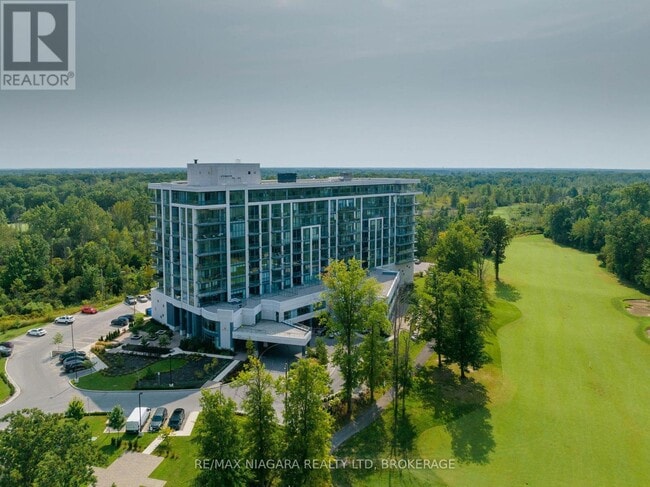 Building Photo - 7711-7711 Green Vista Gate