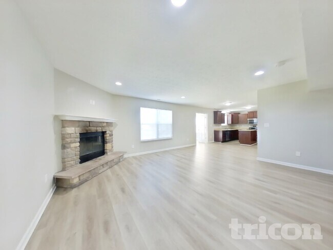 Building Photo - 7507 Brattle Dr