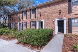 Building Photo - 10605 N 56th St