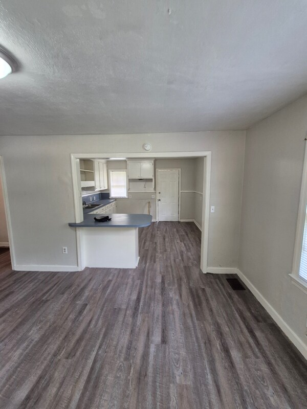 Foto principal - 3251 Meadow Ln