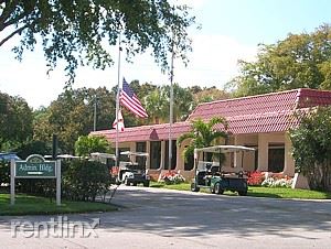 Primary Photo - 9511 N Hollybrook Lake Dr