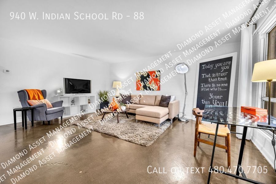 Primary Photo - Large 2 bedroom units in Central Phoenix, ...