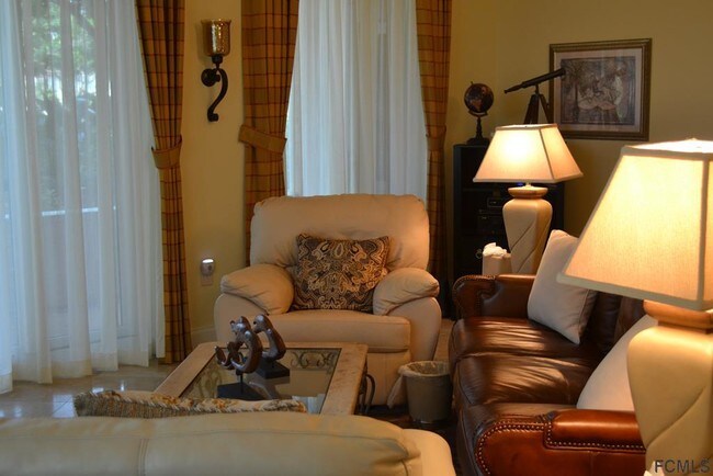 Foto del edificio - 200 Ocean Crest Dr