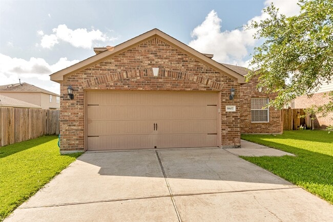 Building Photo - 9807 Opal Rock Dr