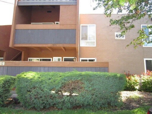 Building Photo - 496 Dempsey Rd