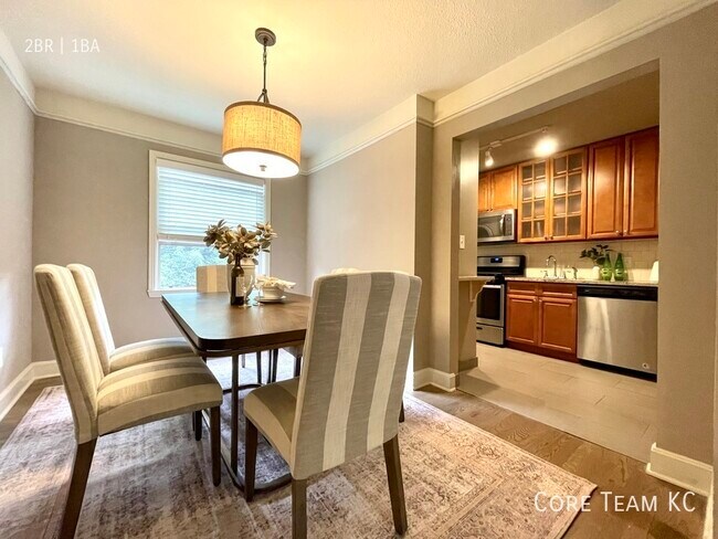 Foto del edificio - 4419 Roanoke Pkwy