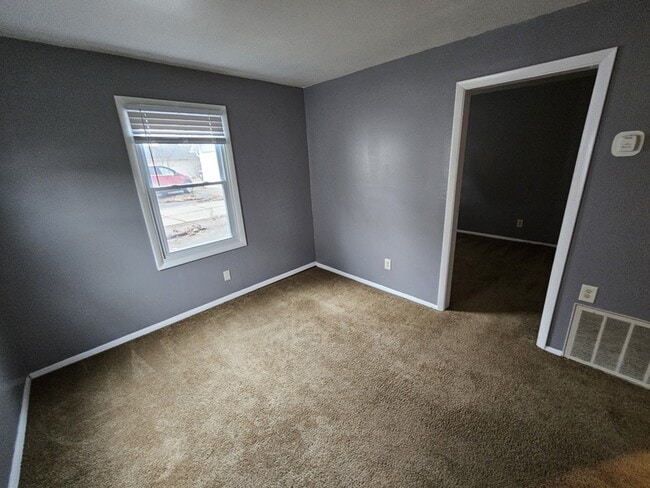 Building Photo - 45 Tarbell Ave