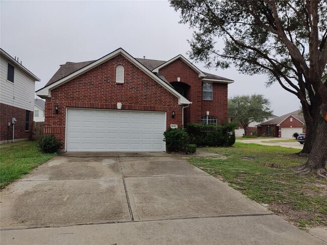 Building Photo - 6043 Heathmoor Ln