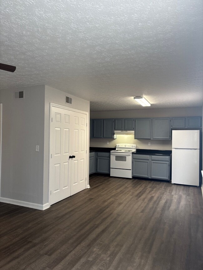 Foto del edificio - 5137 Keegan Way