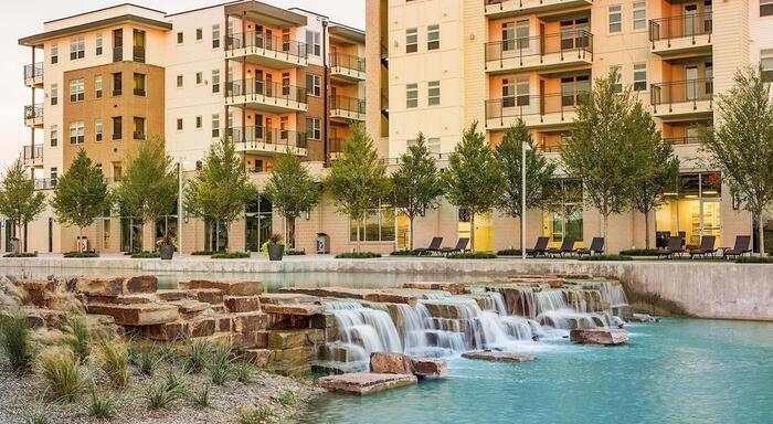 Foto principal - 3600 Windhaven Pkwy