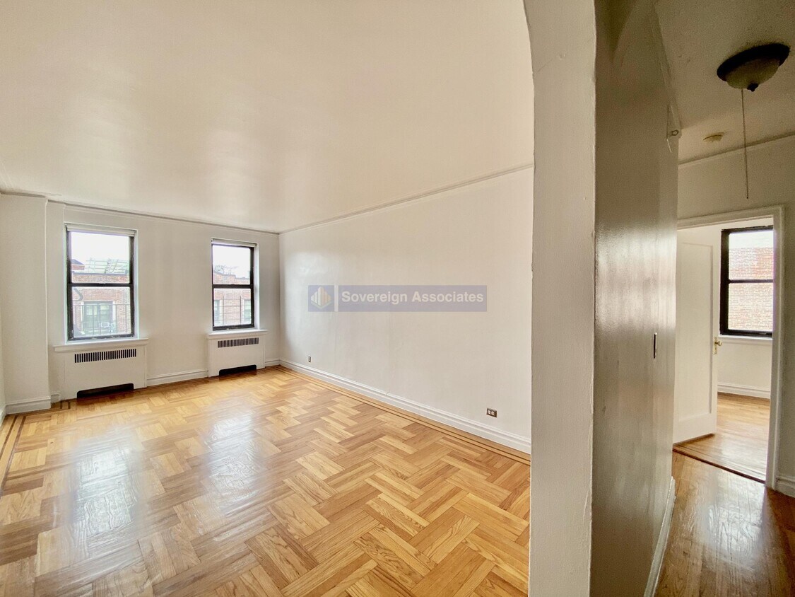 116 Seaman Avenue Room for Rent in New York, NY