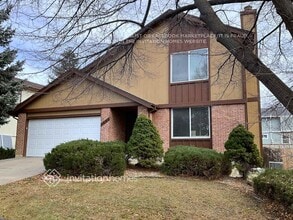 Building Photo - 3888 S Biscay St