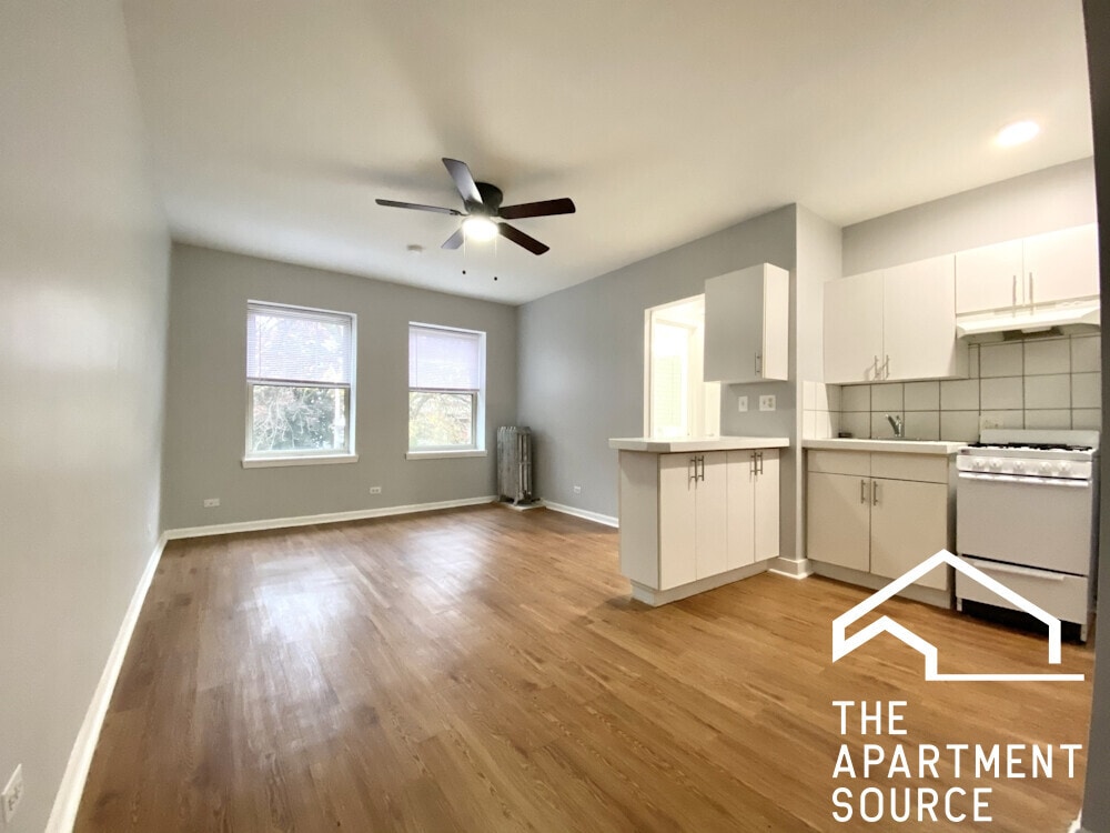 Foto principal - 4031 N Kenmore Ave