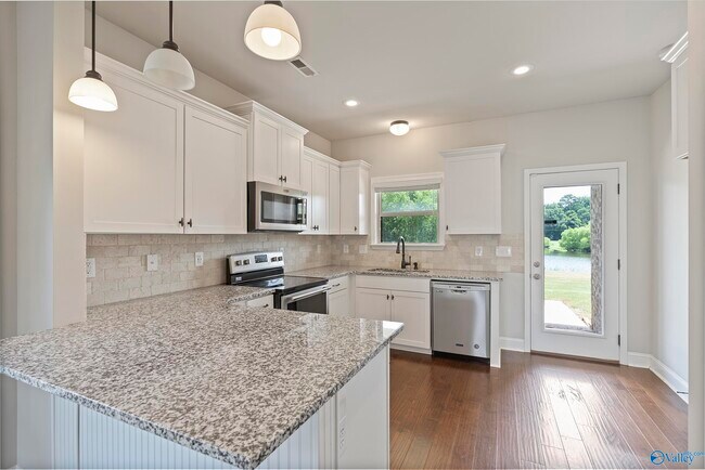 Building Photo - 125 Princewater Dr