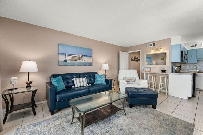 Foto del edificio - 8743 Thomas Dr