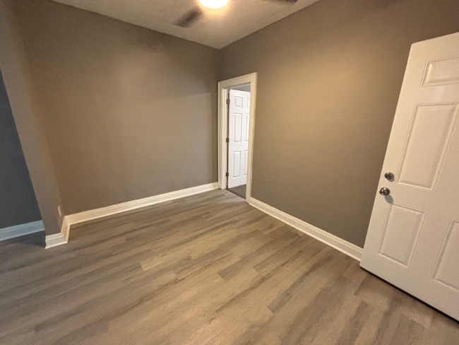 Building Photo - 1341 Marshall St