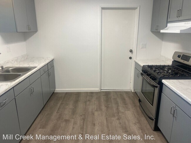 Building Photo - 3 br, 2 bath House - 1420 W Oakland