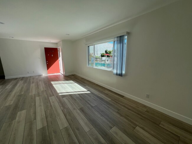 Foto del edificio - 1549 Placentia Ave
