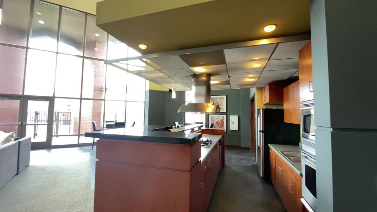 The Bluffs at Nine Mile Creek Apartments Eden Prairie, MN