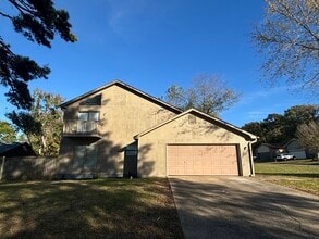 Building Photo - 14218 High Point Dr